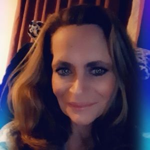 Meet your Posher, Jeri